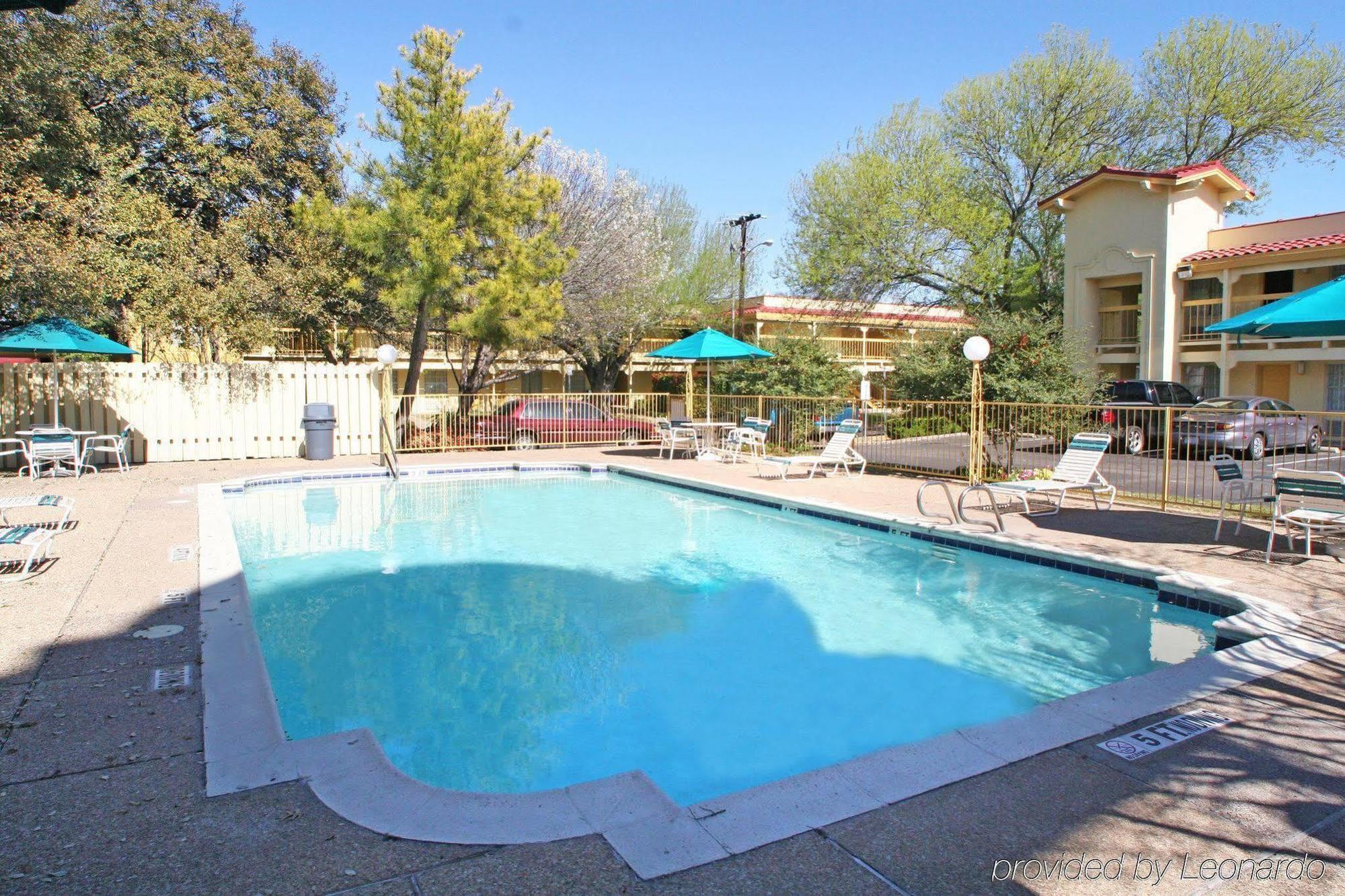 La Quinta Inn Waco University Εξωτερικό φωτογραφία